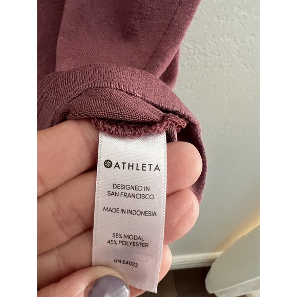Athleta Tank Top Womens Size M Yoga Top Light Plum Textured - Picture 2 of 5